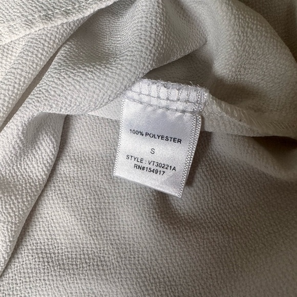 White Off-Shoulder Boho Lace Blouse – Vine & Love - Picture 4 of 5